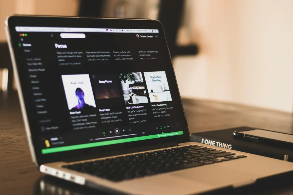 How much spotify pay per stream to its artist