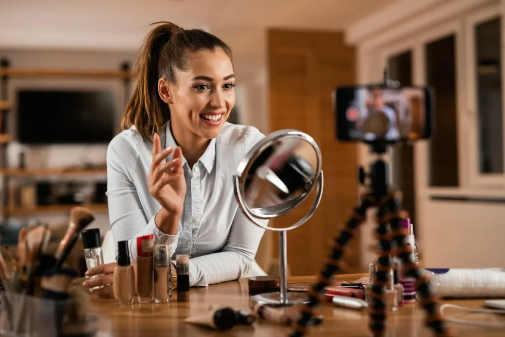 Aspiring influencer makeup artist Aspiring influencer makeup artist