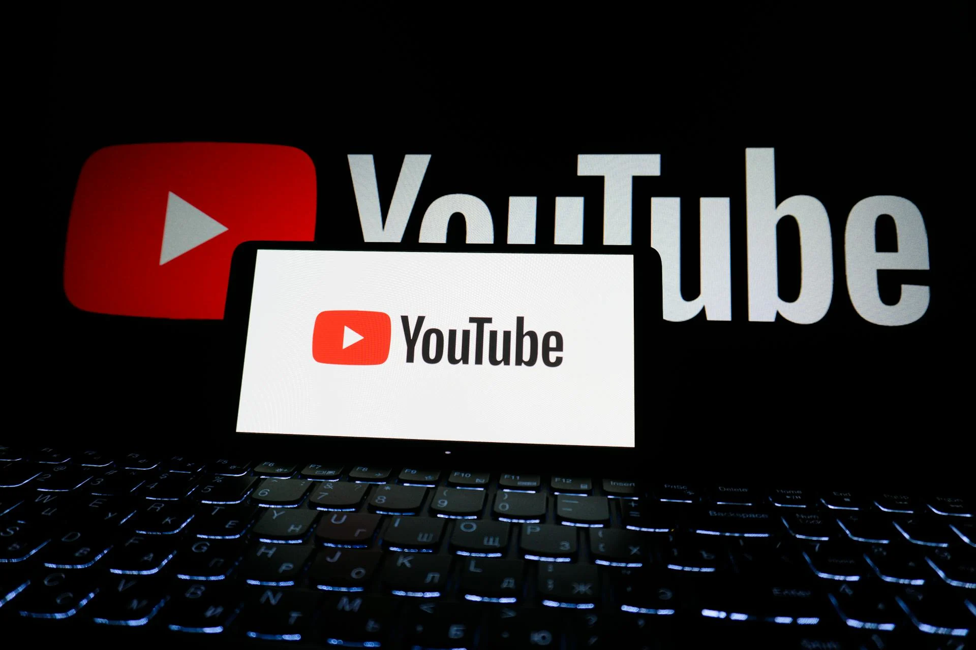 Youtube laptop & mobile